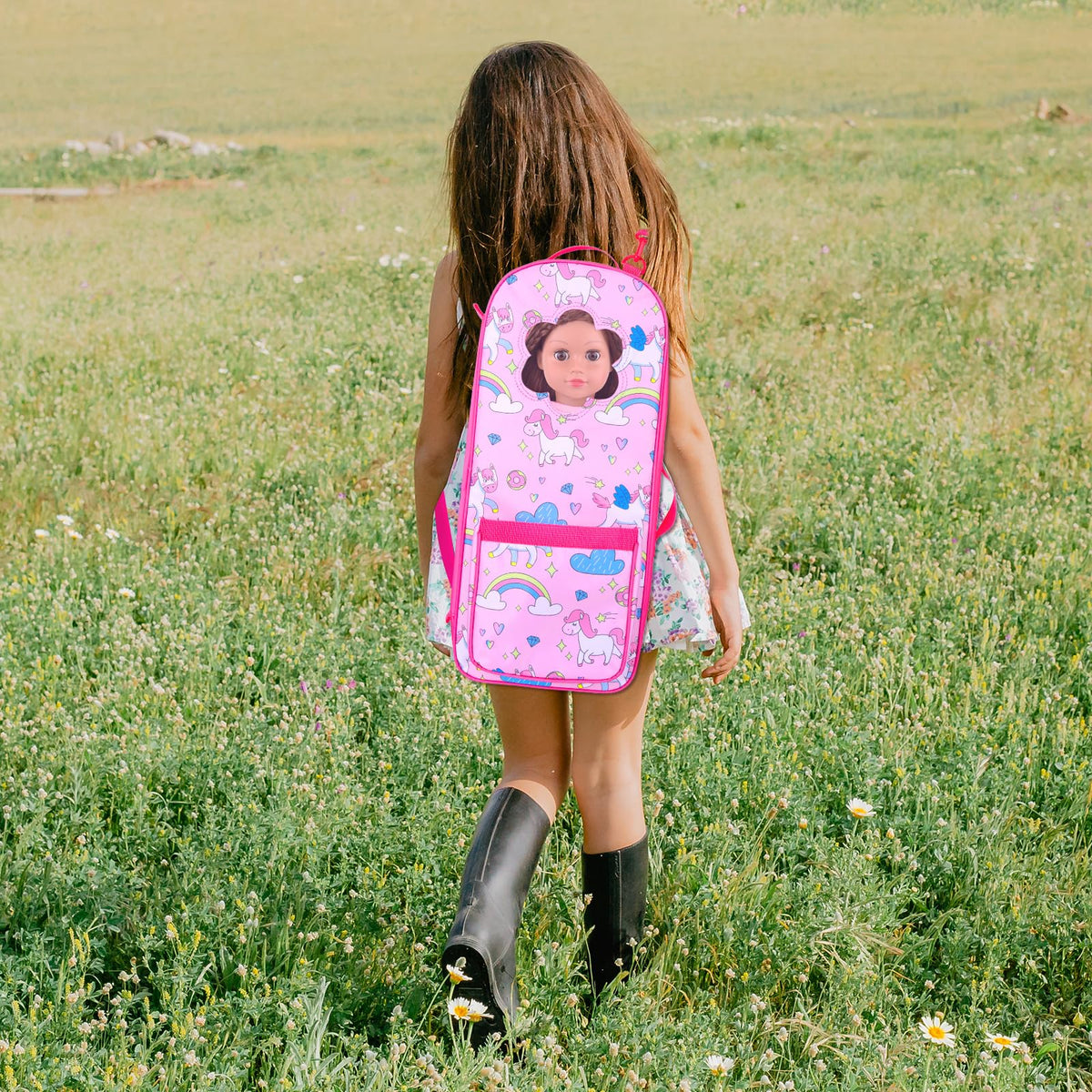 18INDC unicorn-themed accessories kit boosts role-play