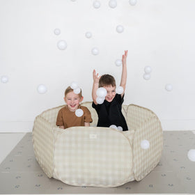 3 Sprouts ball pit durable easy-clean material for busy families