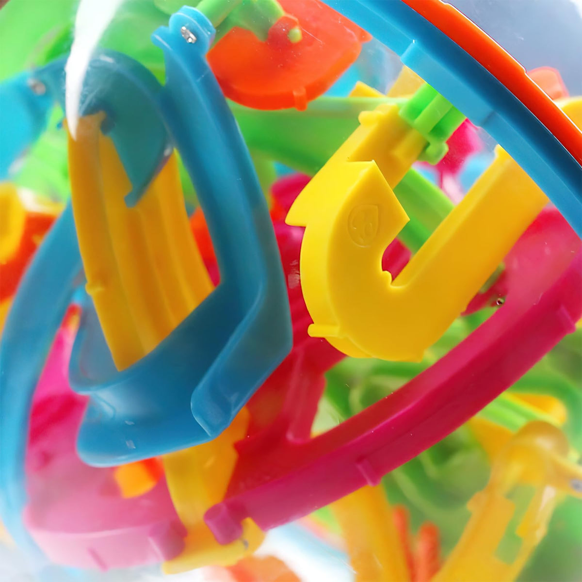 3 Otters 3D Maze Ball side view emphasizes grip-friendly design