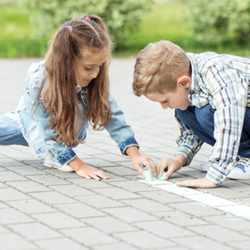 4E's Novelty gift idea for classrooms and summer gatherings.