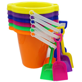 4E's Novelty 7-inch bucket close-up highlighting sturdy plastic and smooth edges.