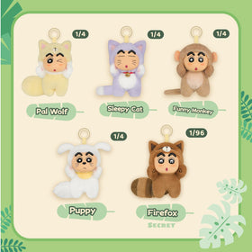 52TOYS Crayon Shin-chan Big Tails blind-box vinyl doll stands on shelves beautifully.