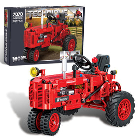 A XINAO TOYS Classic red tractor front view supports imaginative play.
