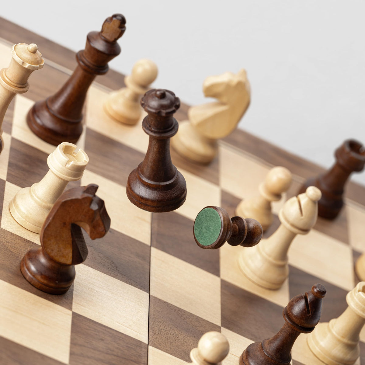 A&amp;A extra queens included for flexible strategy options