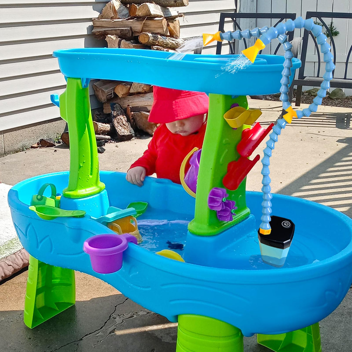 Aacabo water table pump creating a fountain-like continuous flow