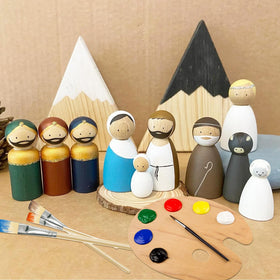 ABuff peg dolls for puppet shows and imaginative role play.