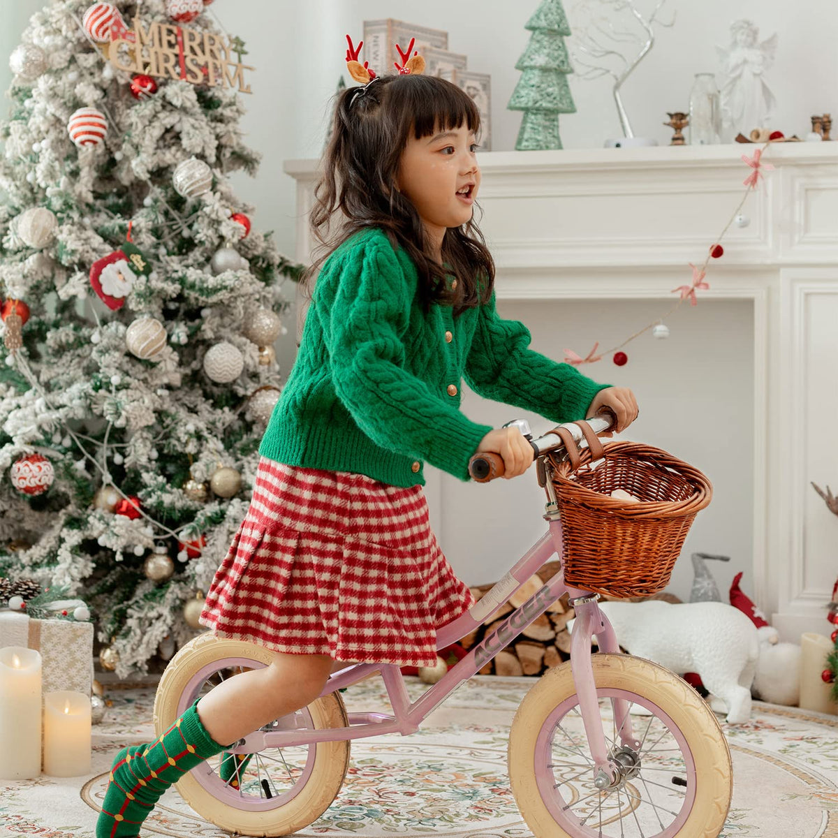 ACEGER bike bell and reflectors add safety and playful charm.