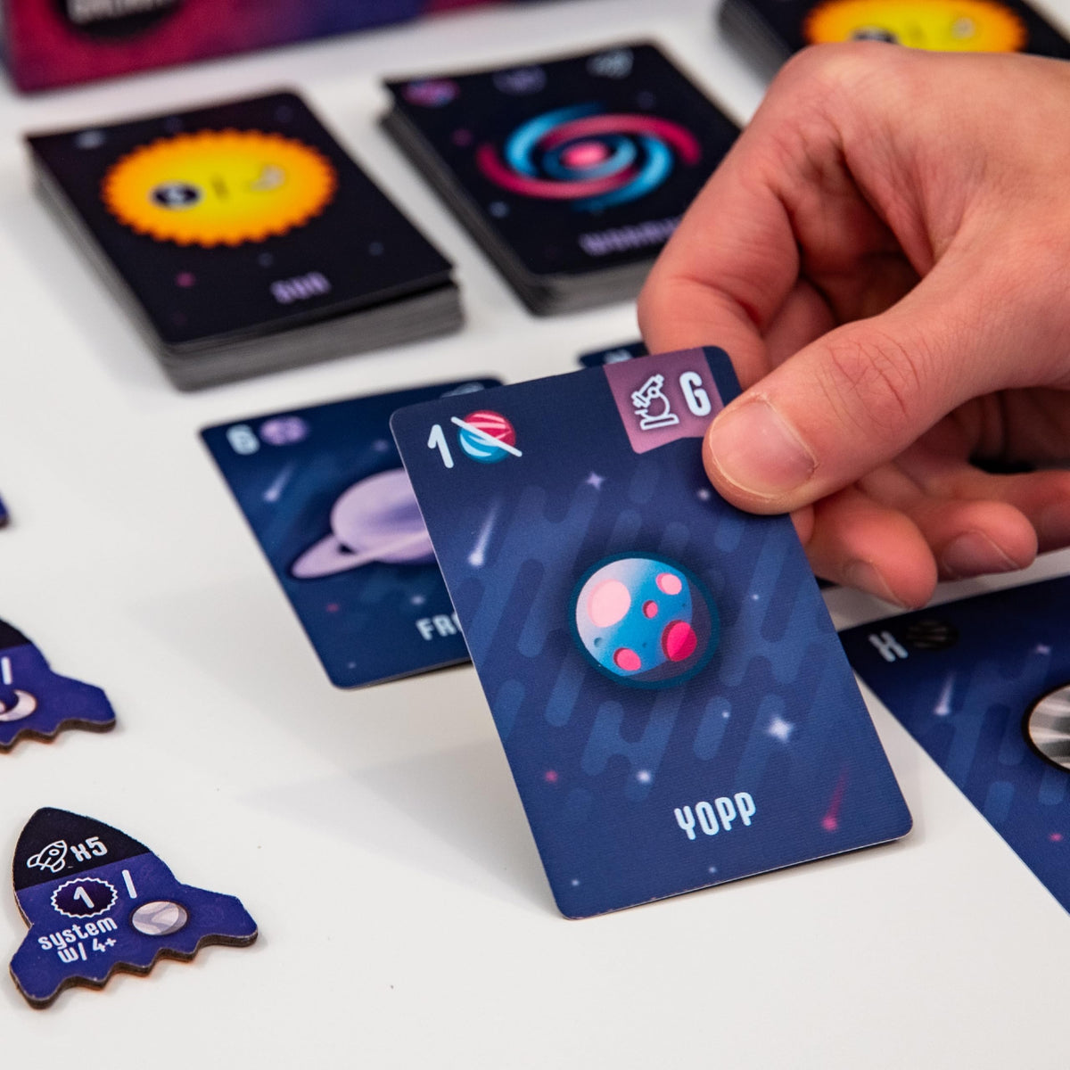 AEG Point Galaxy deluxe cards with linen finish for premium feel.