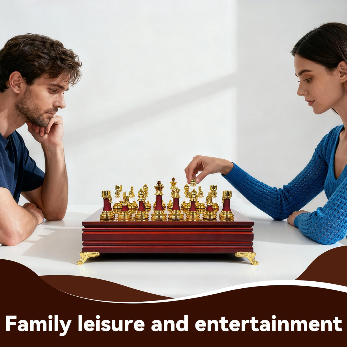 Agirlgle luxury gift decorative chess set suitable for display and gifting.