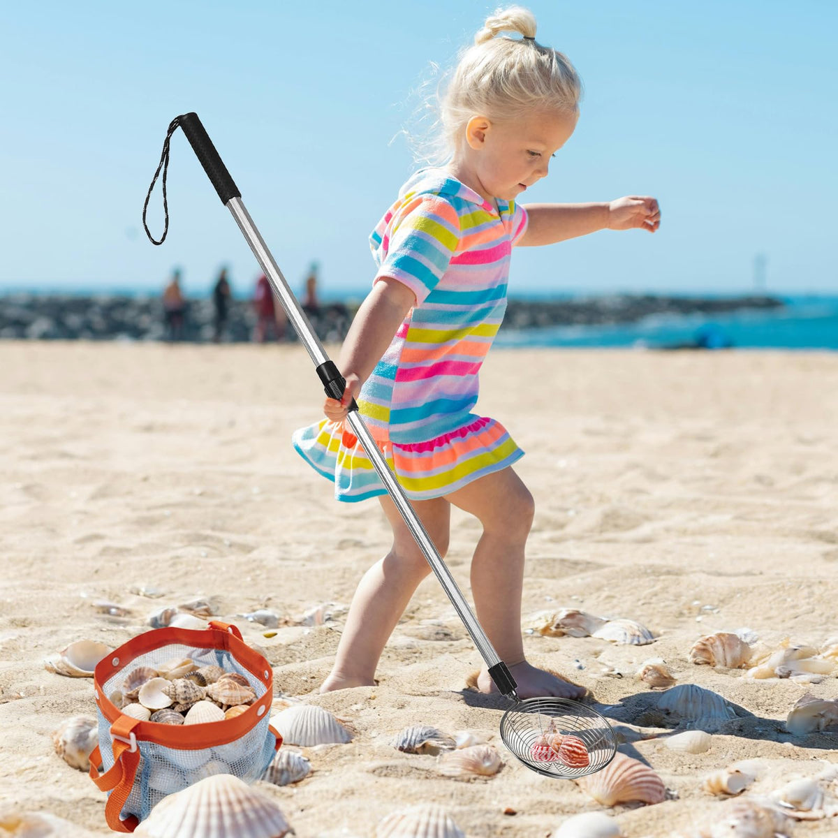 Agolctry plastic beach shovel for quick digging.