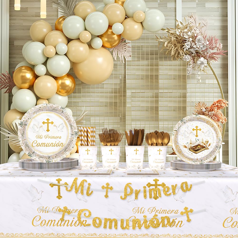 AIBIIN paper cups in white and gold simplify serving at First Communion.