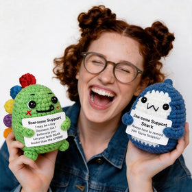 AicooFest dinosaur crochet figure sparks imagination on display.