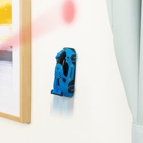 Air Hogs Zero Gravity Light controller LED in use for light-guided steering