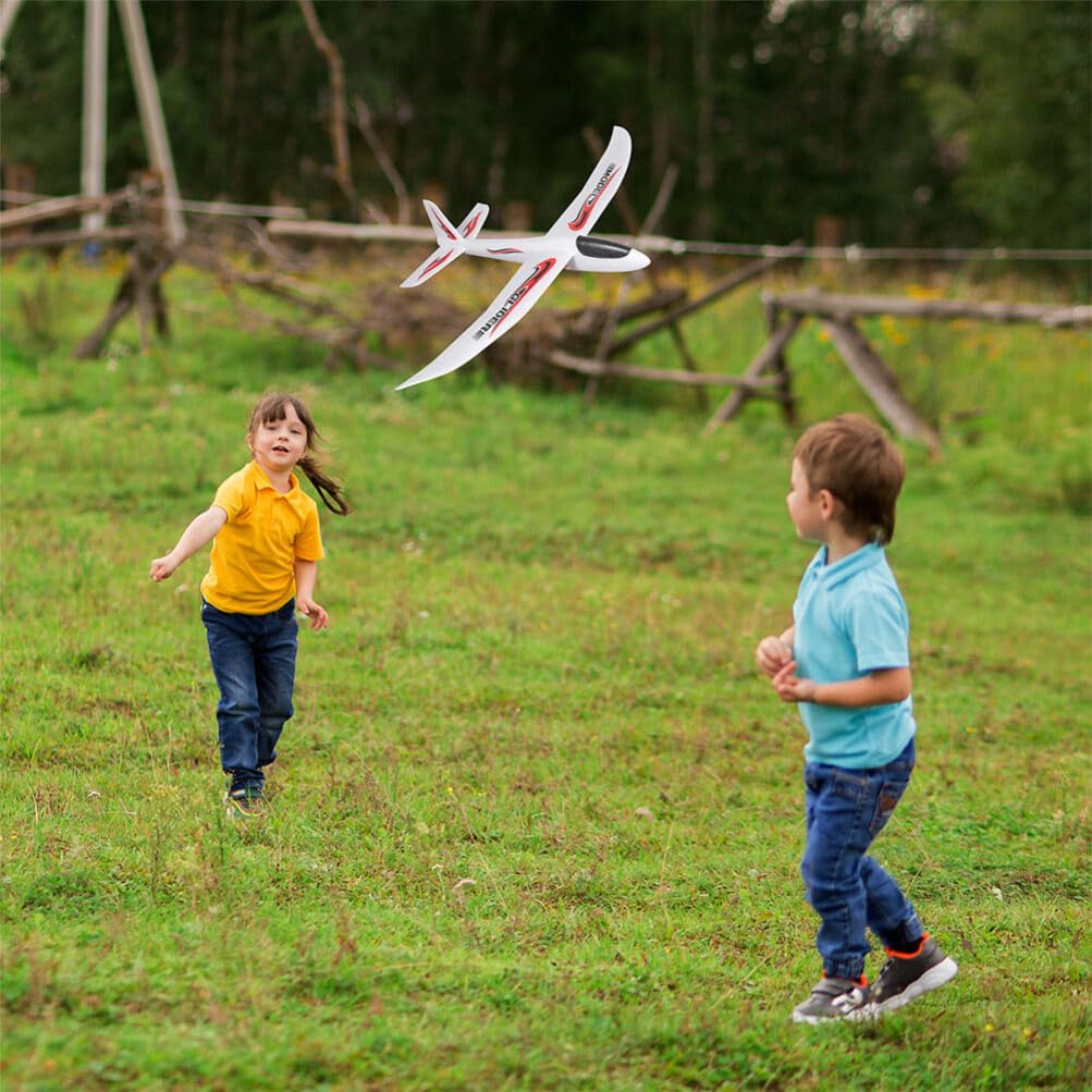 Alasum outdoor play promotes active fun in yard, park, or beach.
