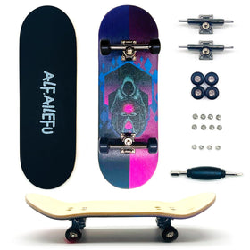 Alfailefu Pro fingerboard deck in maple wood with deep concave for control.