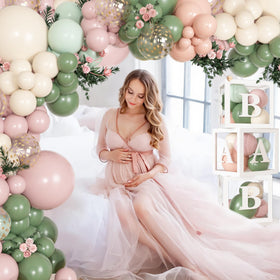 Amandir boho floral party décor creates a festive shower backdrop.