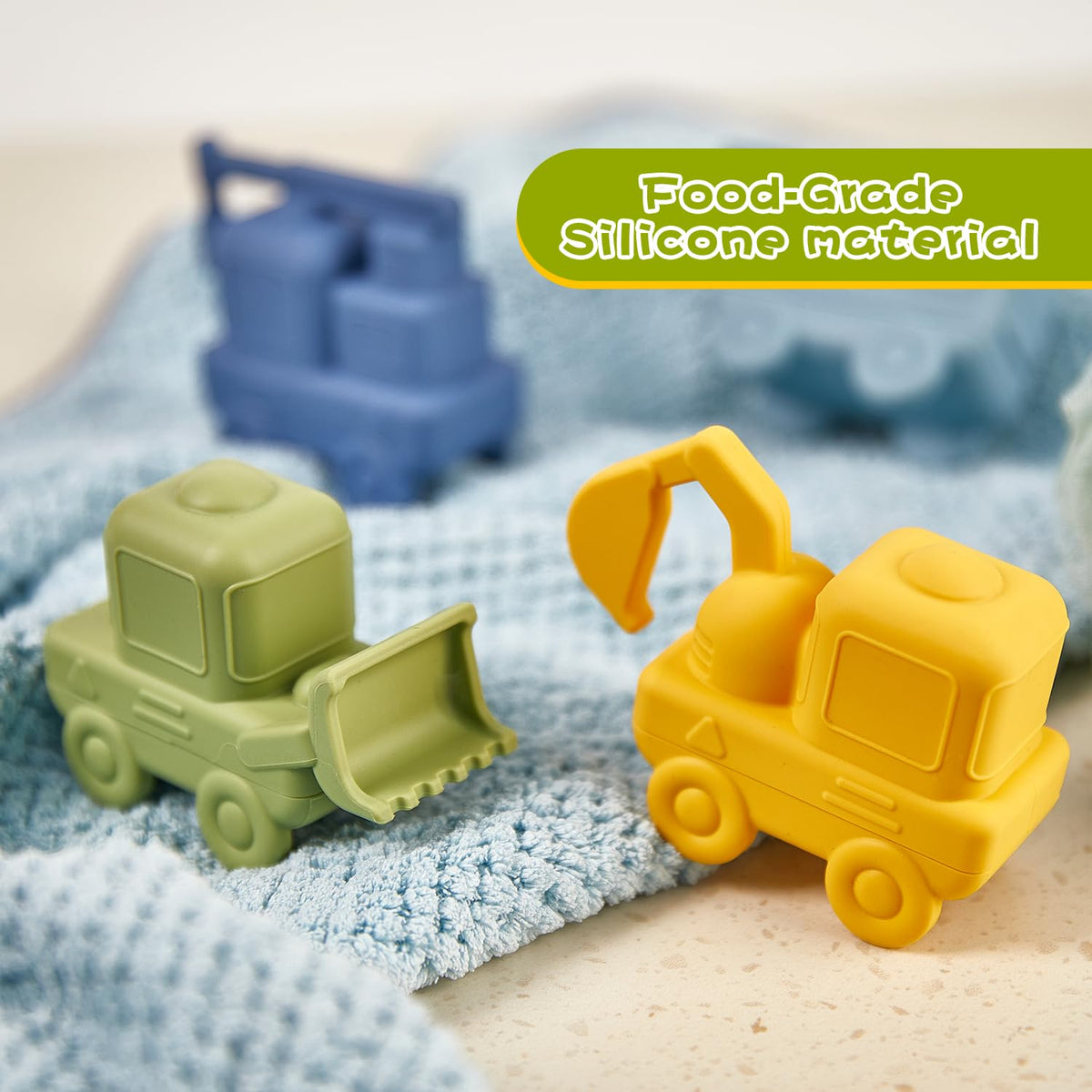 AMCHSURI squeeze-to-squirt bath toy creates splashy moments and targeted water play.