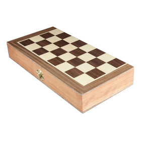 Amerous chess set makes a thoughtful gift for chess lovers.
