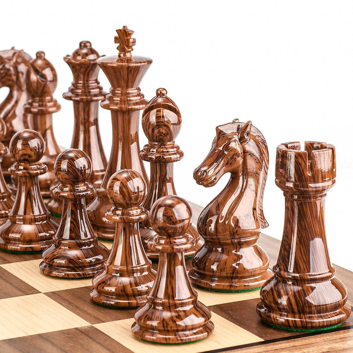 Amorous weighted chess king, 4.25 inches, ideal for tournament play and premium feel.