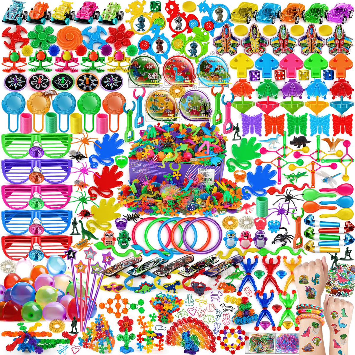 Amy and Benton 1000pcs classroom treasure box prizes for engaging rewards.