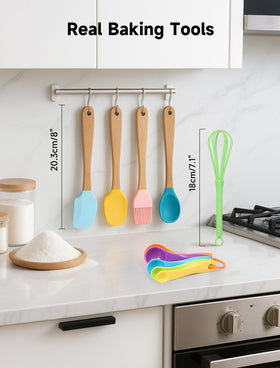 ANPHILE plastic whisk in action for playful baking