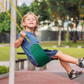 AOBOTE swing supports up to 440 pounds for family use