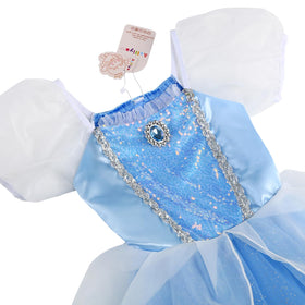 Aolliya blue crown tiara set completes the princess look.