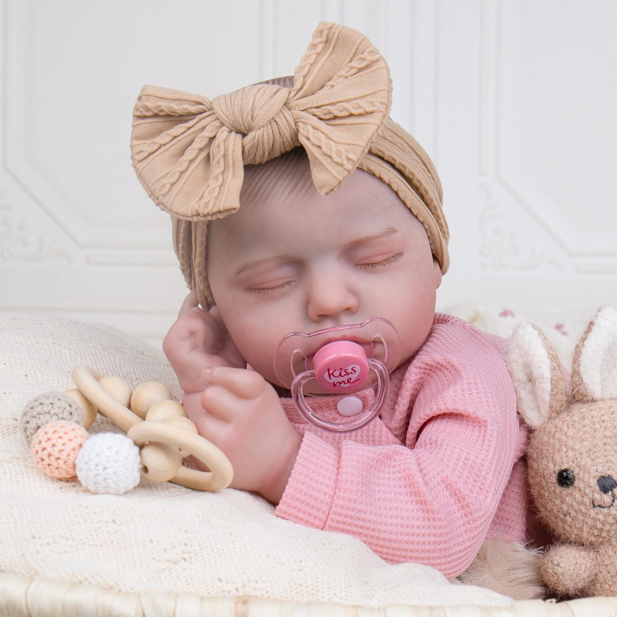 Aori Reborn doll handcrafted details showcase vein and expression realism for storytelling.