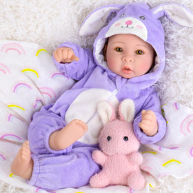 Aori spray-painted hair doll offering natural color and texture for realistic dress-up.