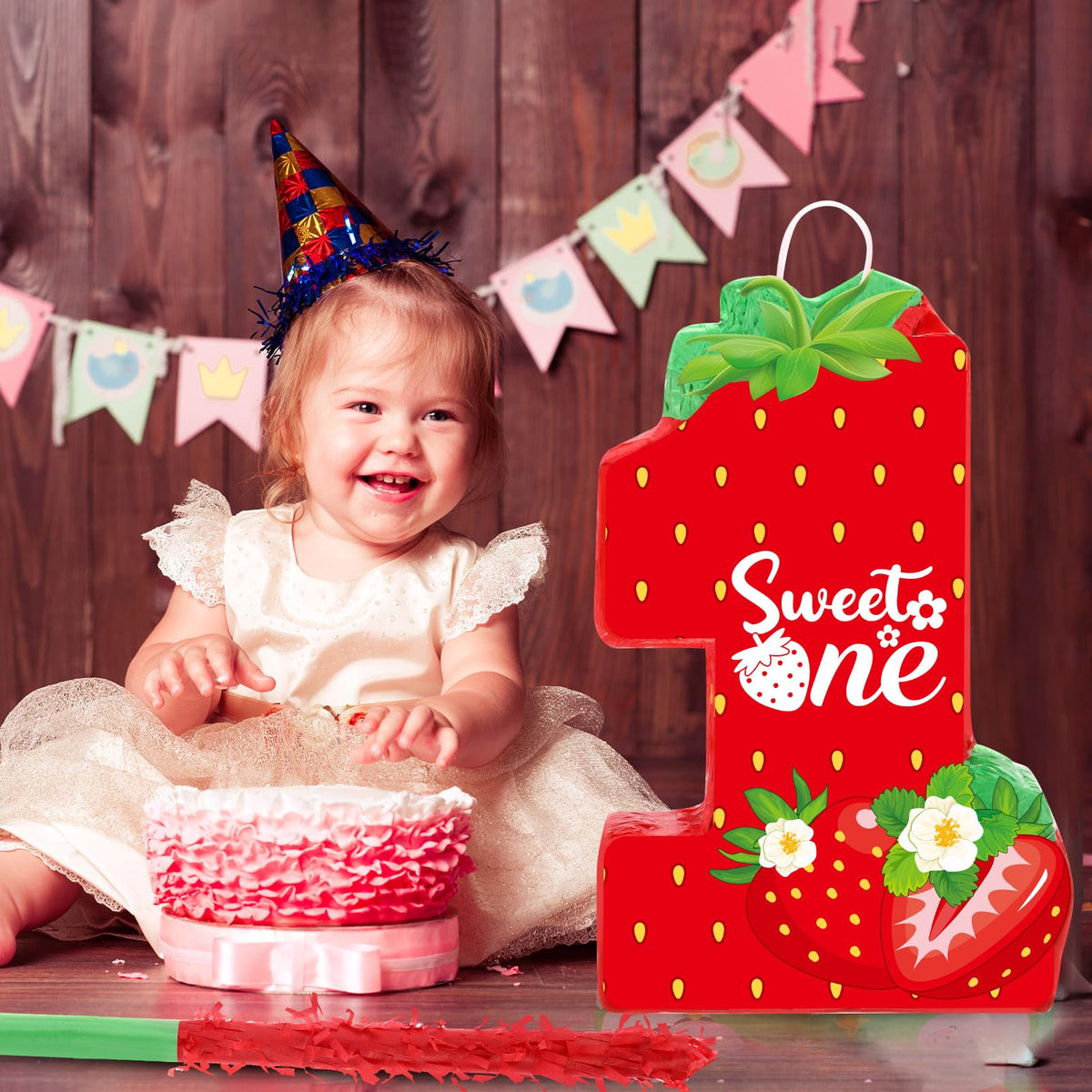 Aoriher Strawberry Piñata size 41x26x7.5 cm suitable for fillings.