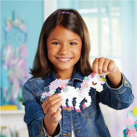 Aquabeads Mystic Unicorn sprayer enabling even bead application