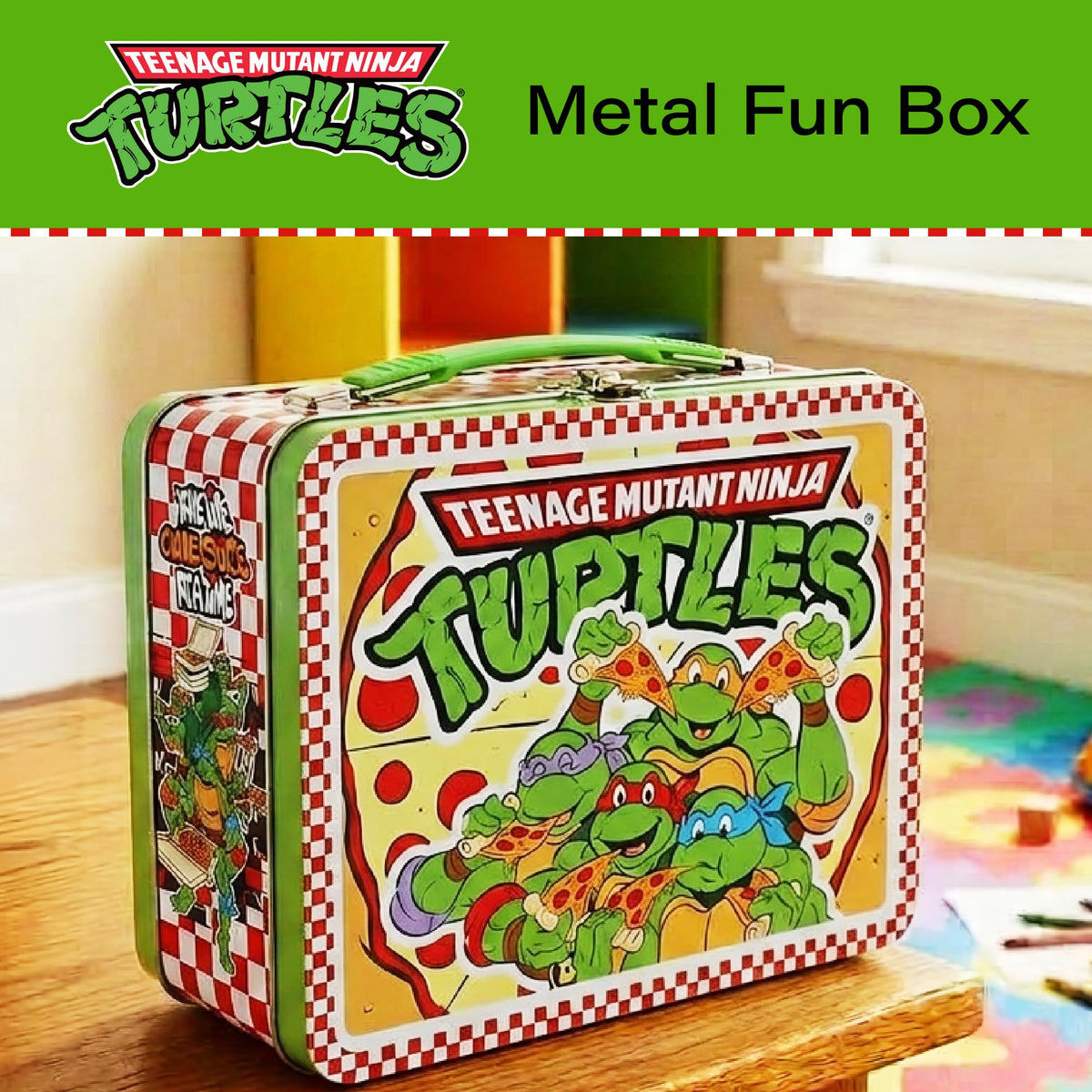 AQUARIUS TMNT Fun Box carry handle enables easy transport of collectibles.