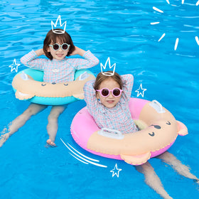 ARAKHAN NAI-B float with easy-grip handles for stable water play.