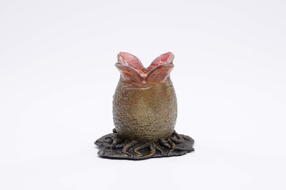 arbenmao Exquisite Mini egg and facehugger set in color
