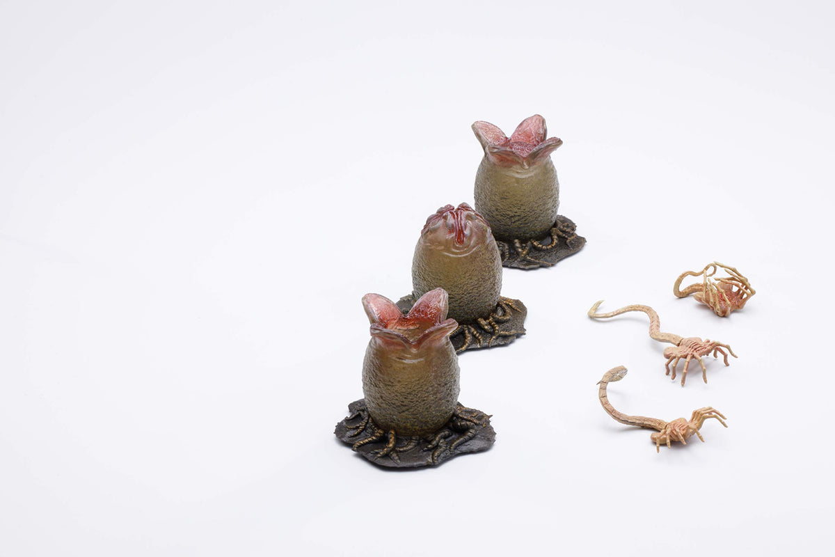 arbenmao Hiya Toys six ovomorph eggs in release stages