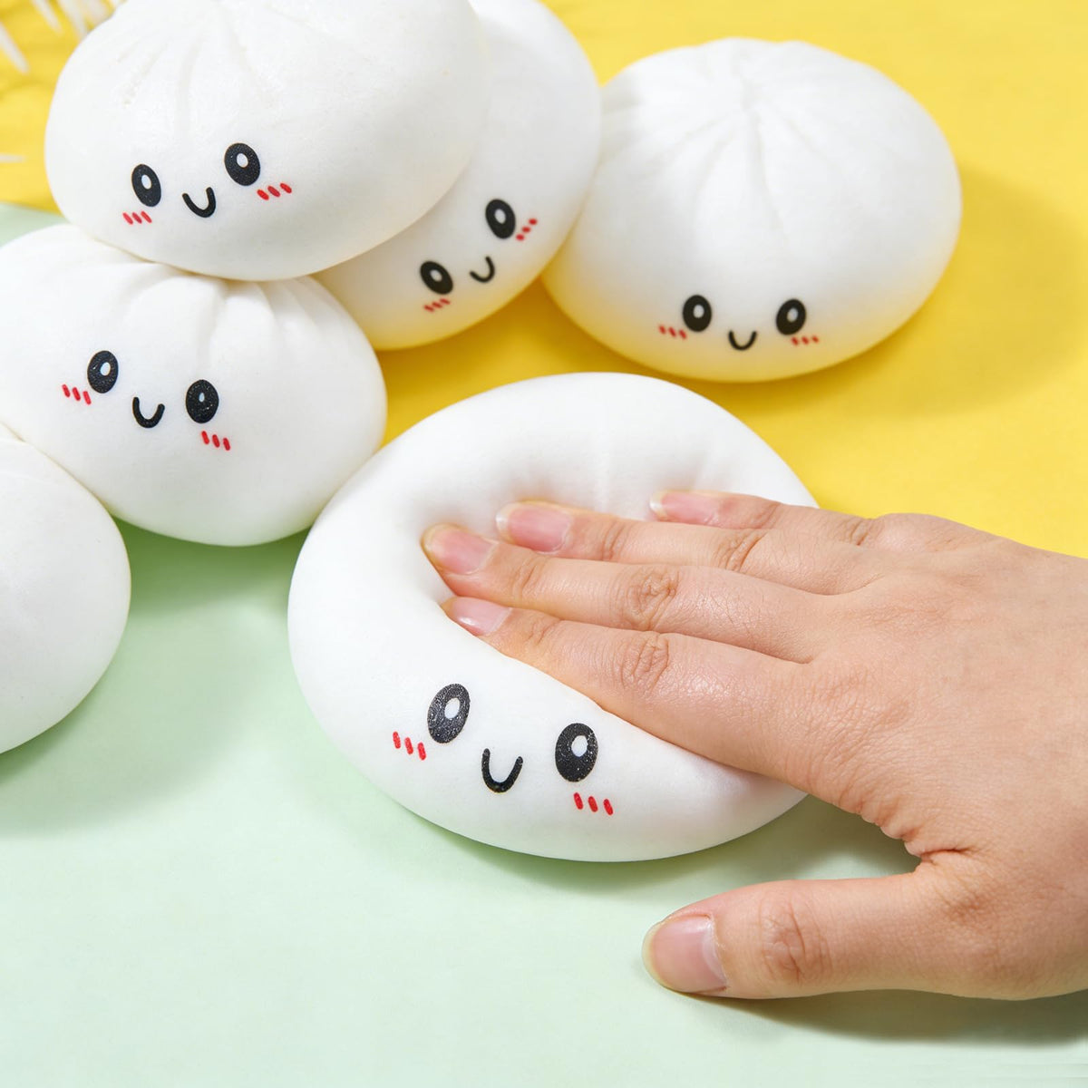 AROX MATI dumpling squishy purple close-up for calming fidget play.