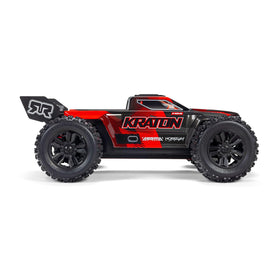 ARRMA Kraton 4x4 drivetrain provides confident traction on varied terrain