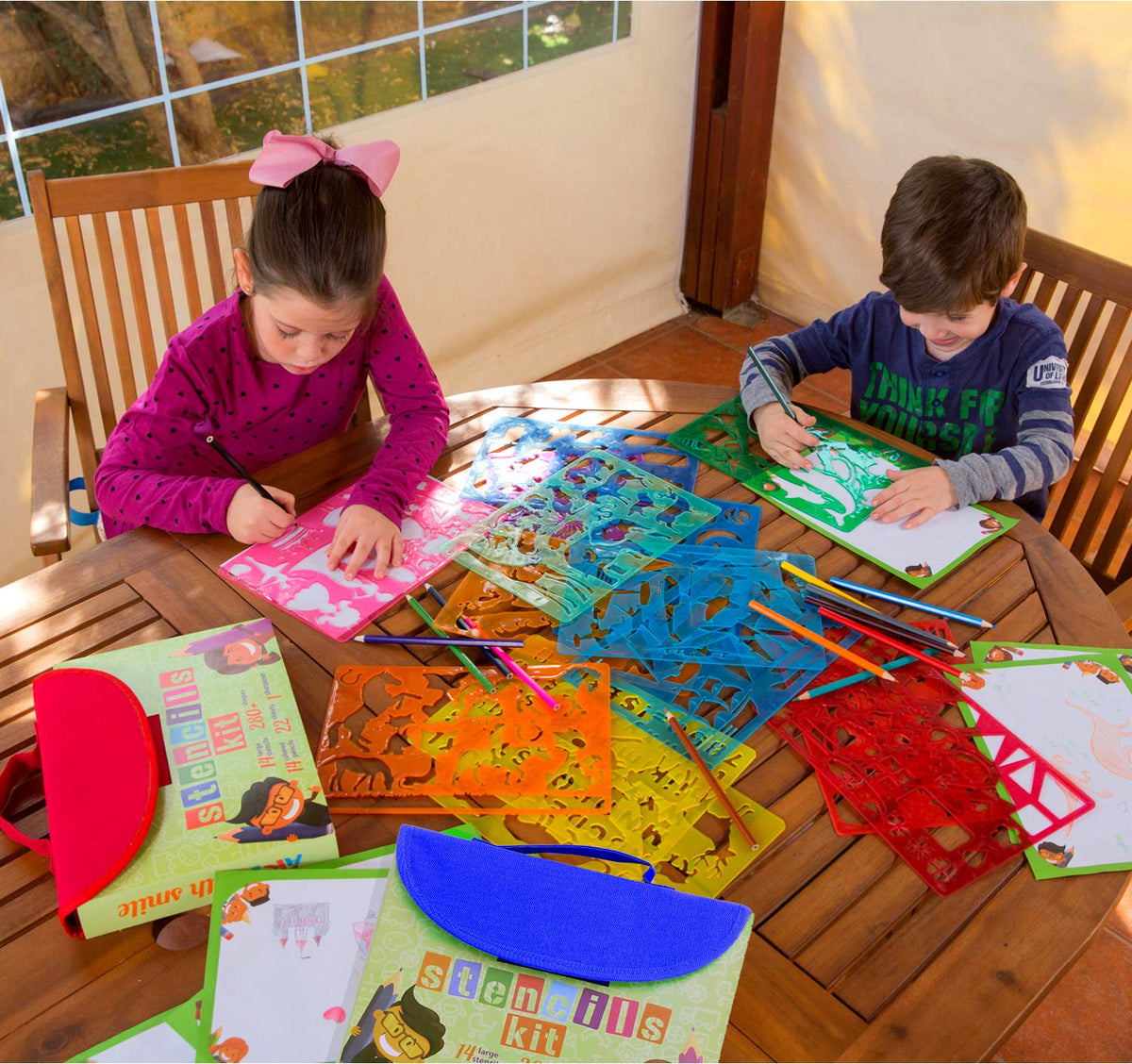 Art with Smile drawing stencils colored pencils and paper for quick art sessions