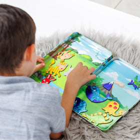 Art with Smile Foil Art Kit animal scenes fuel storytelling.