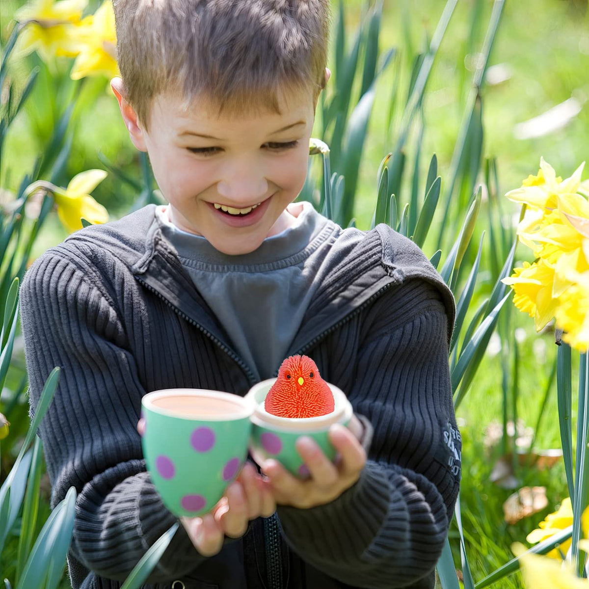 Neon chick puffers from ArtCreativity bring playful Easter gift appeal.
