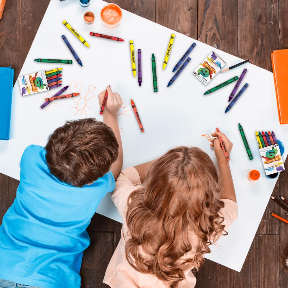 Easy-grip ArtCreativity crayons designed for little hands