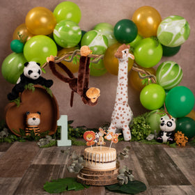 ArtCreativity plush monkey built to last with shed-free materials.