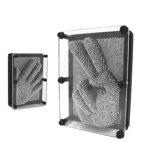 ArtCreativity large pin art board with 5x7 pins for bold designs and display