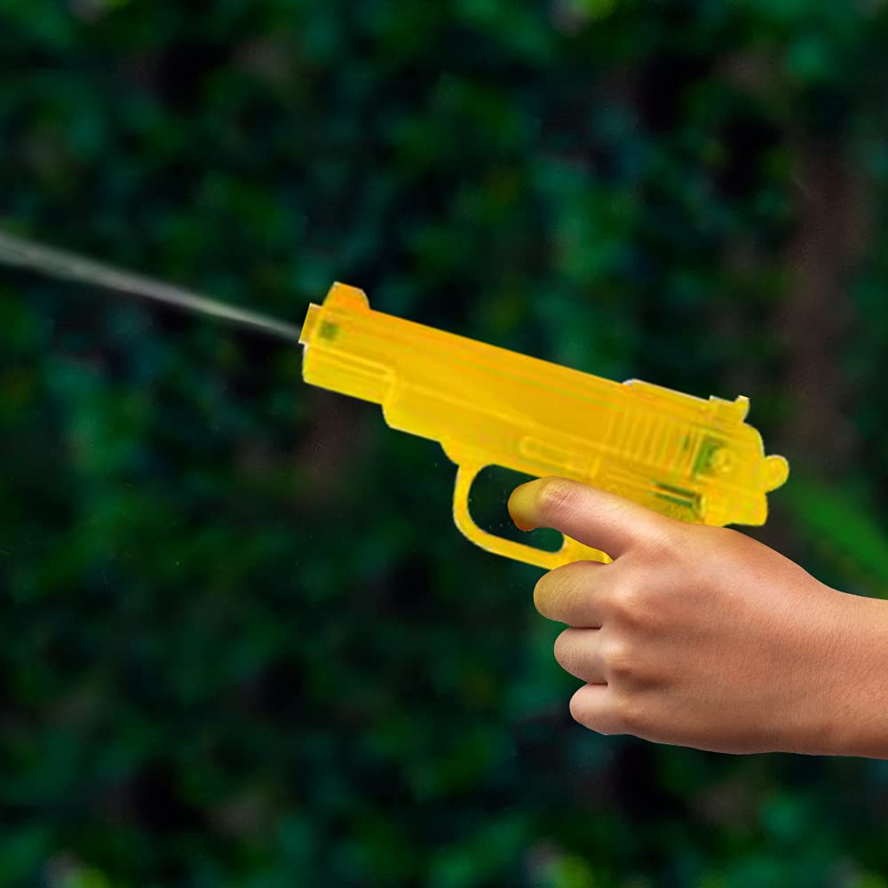 ArtCreativity water squirters guns closeup trigger-action for easy handheld fun.