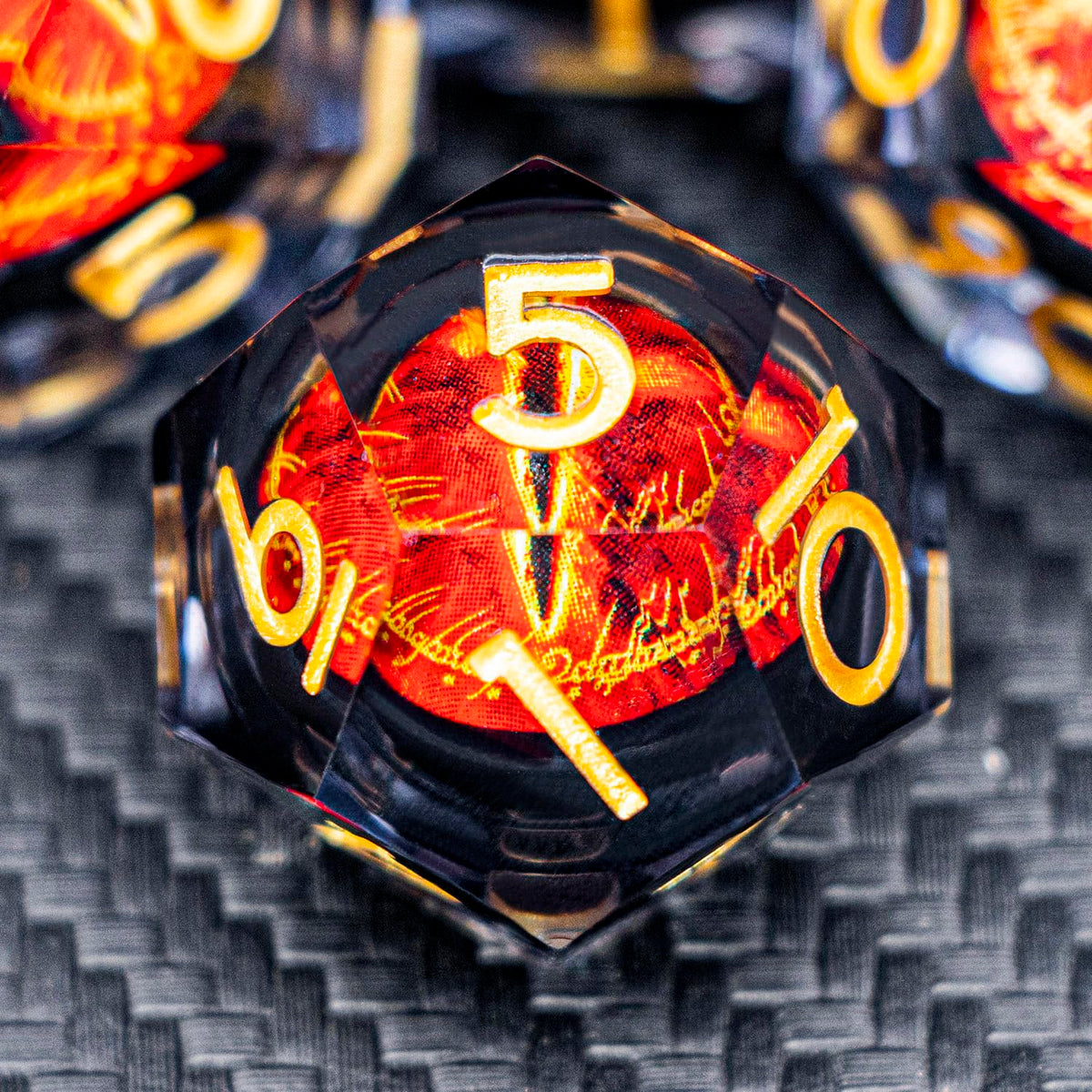 ARUOHHA black gold sharp-edged dice highlighting precise outcomes.