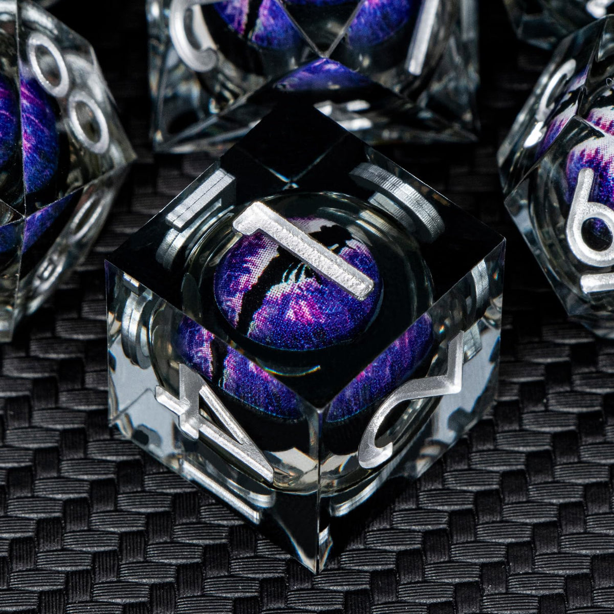 ARUOHHA Sharp-edged dice close-up showcases precise facets for accurate rolls.