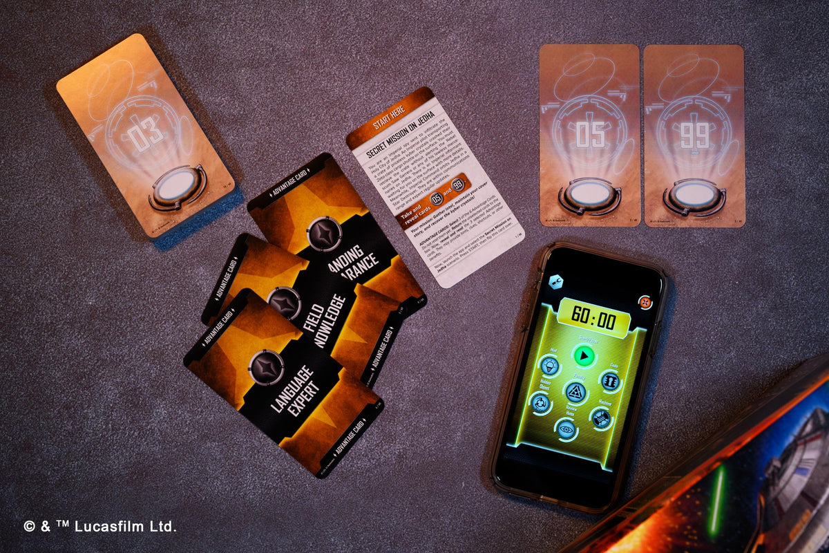 Asmodee Star Wars UNLOCK! Droid interaction snippet – interact with droids to unlock clues