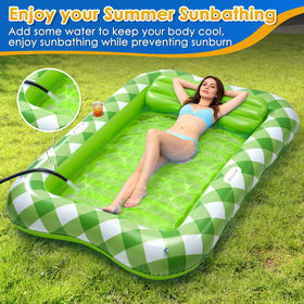 AURASUN lounger with integrated handle allows easy relocation