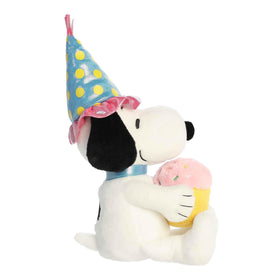 Aurora Snoopy soft-fluffy fabric offers lasting comfort and touch.