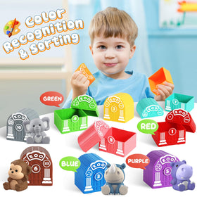AuroTops pig puppet adds tactile learning for farm role-play adventures.